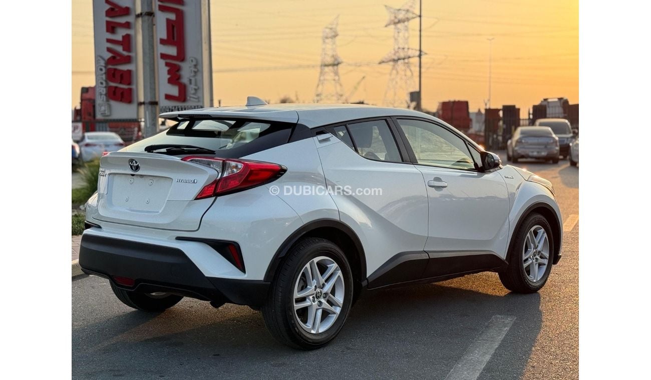 Toyota CHR Hybrid TOYOTA CHR XLE