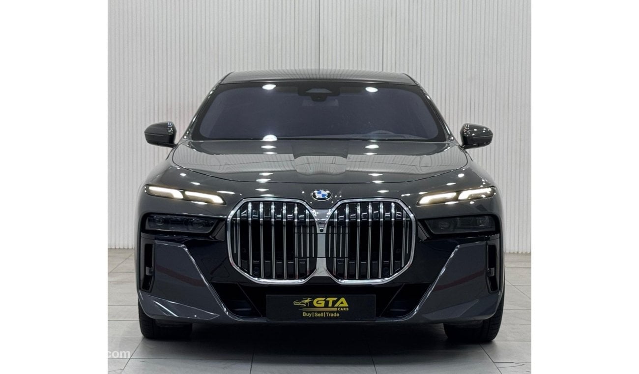 بي أم دبليو 735 2023 BMW 735i, Aug 2027 AGMC Warranty + Service Package, Full Service History, GCC