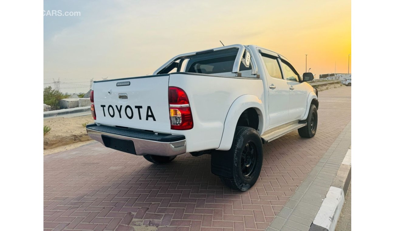 Toyota Hilux 2014 TOYOTA HILUX D4D