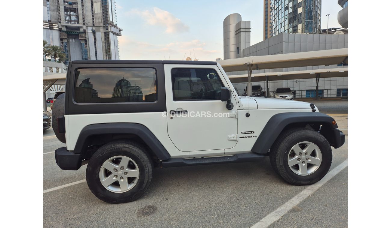 Jeep Wrangler Sport 3.6L A/T