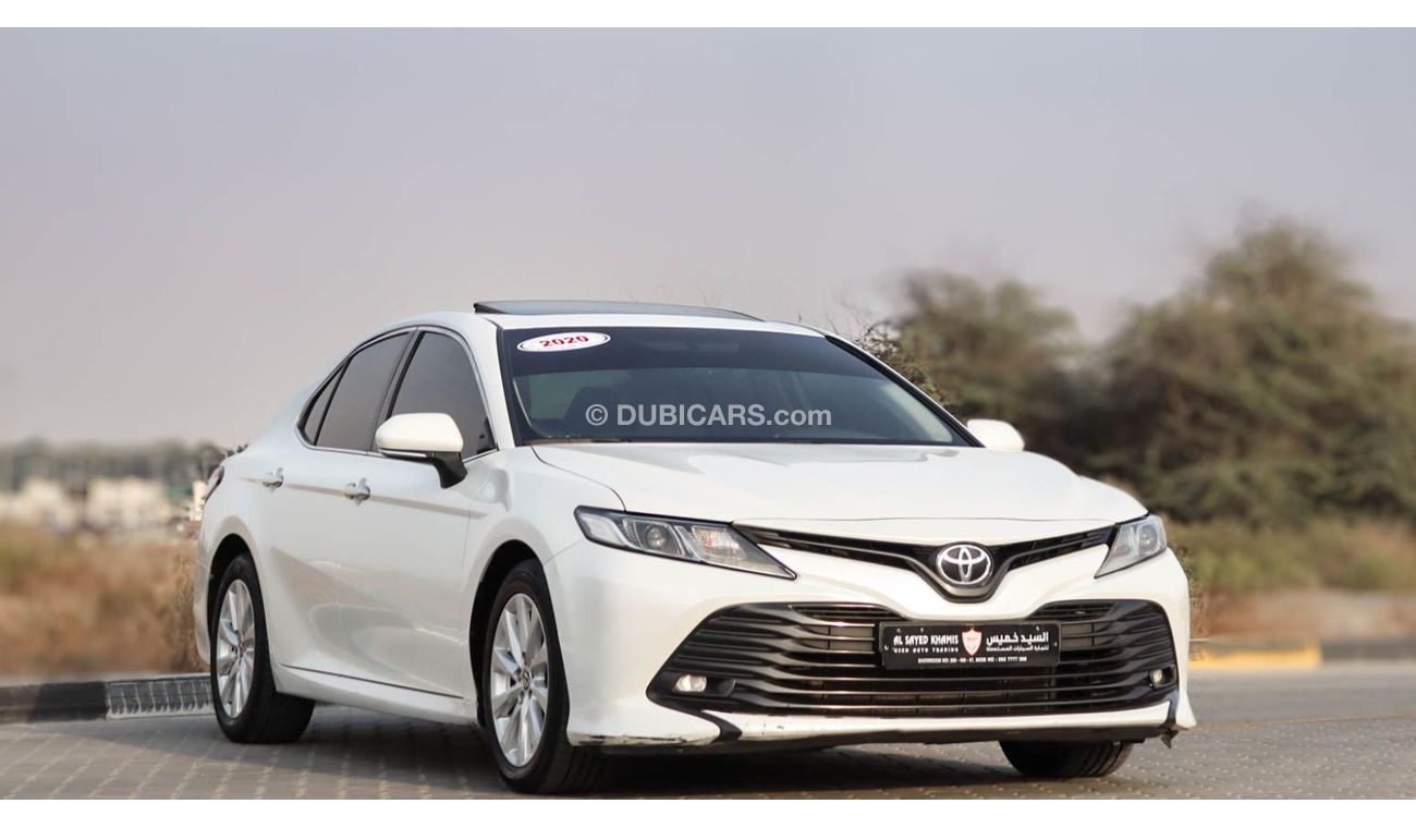 Toyota Camry SE 2.5L (215 HP) Toyota Camry 2020 GCC full option V4 original paint without accident in excellent c