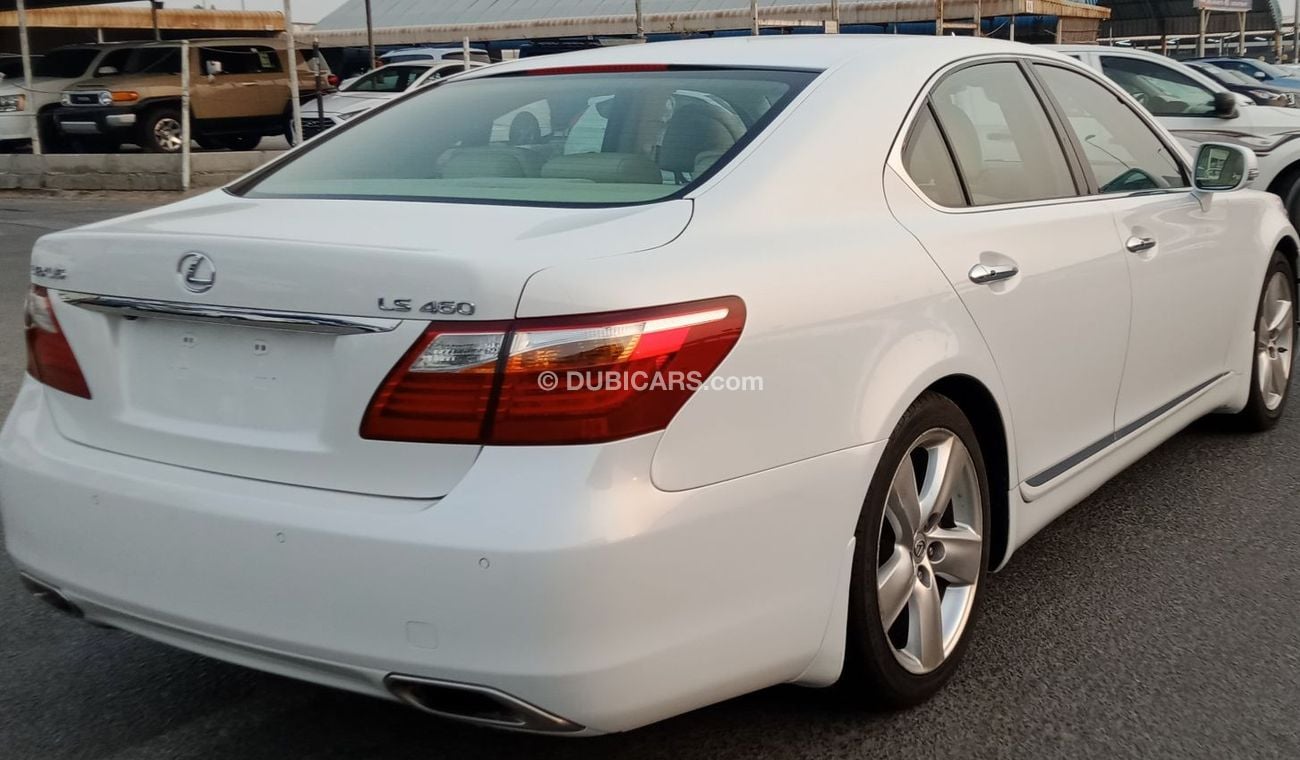 Lexus LS460 L 4.6L