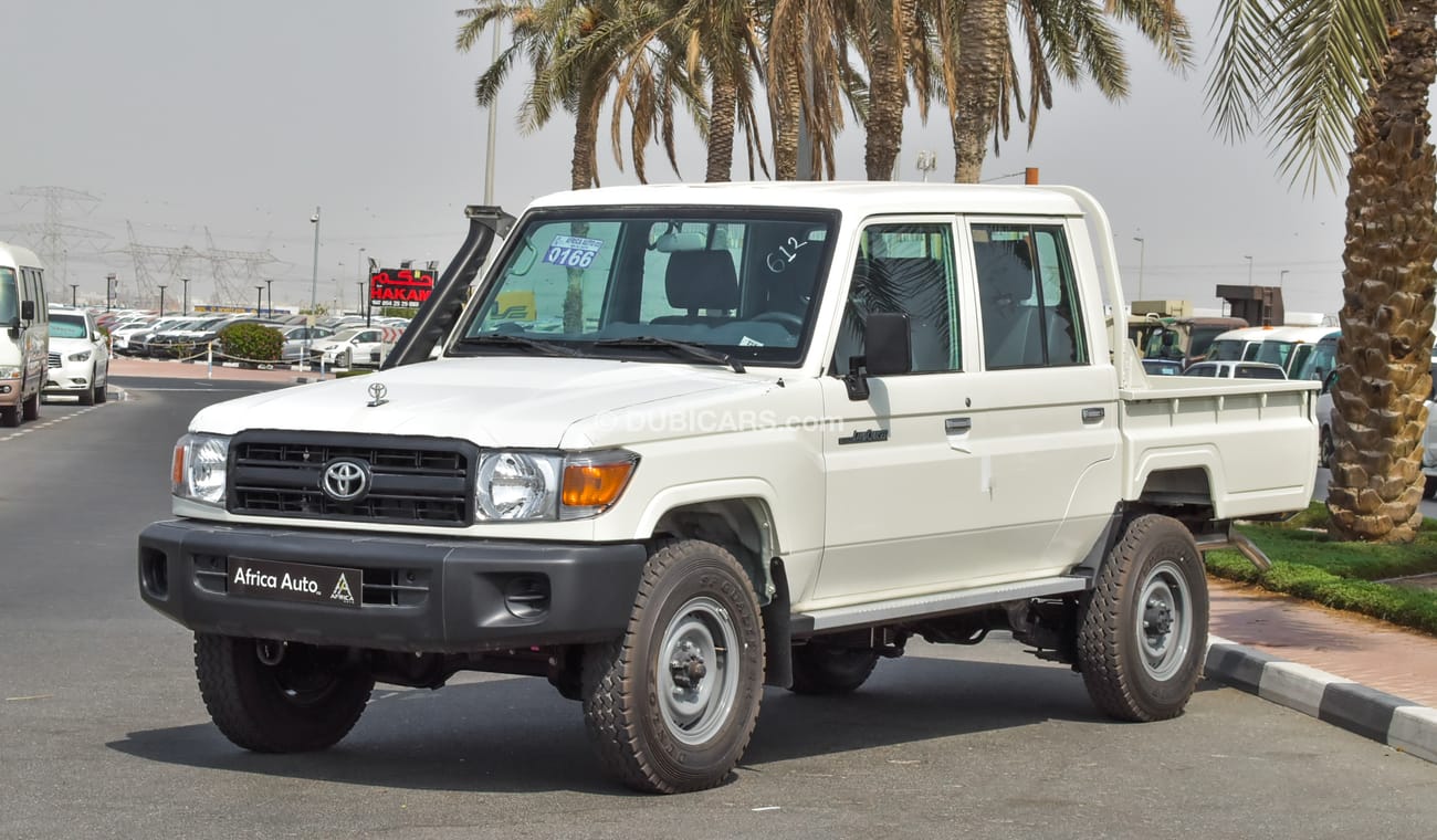 تويوتا لاند كروزر بيك آب 4.2L Diesel V6 Double Cabin