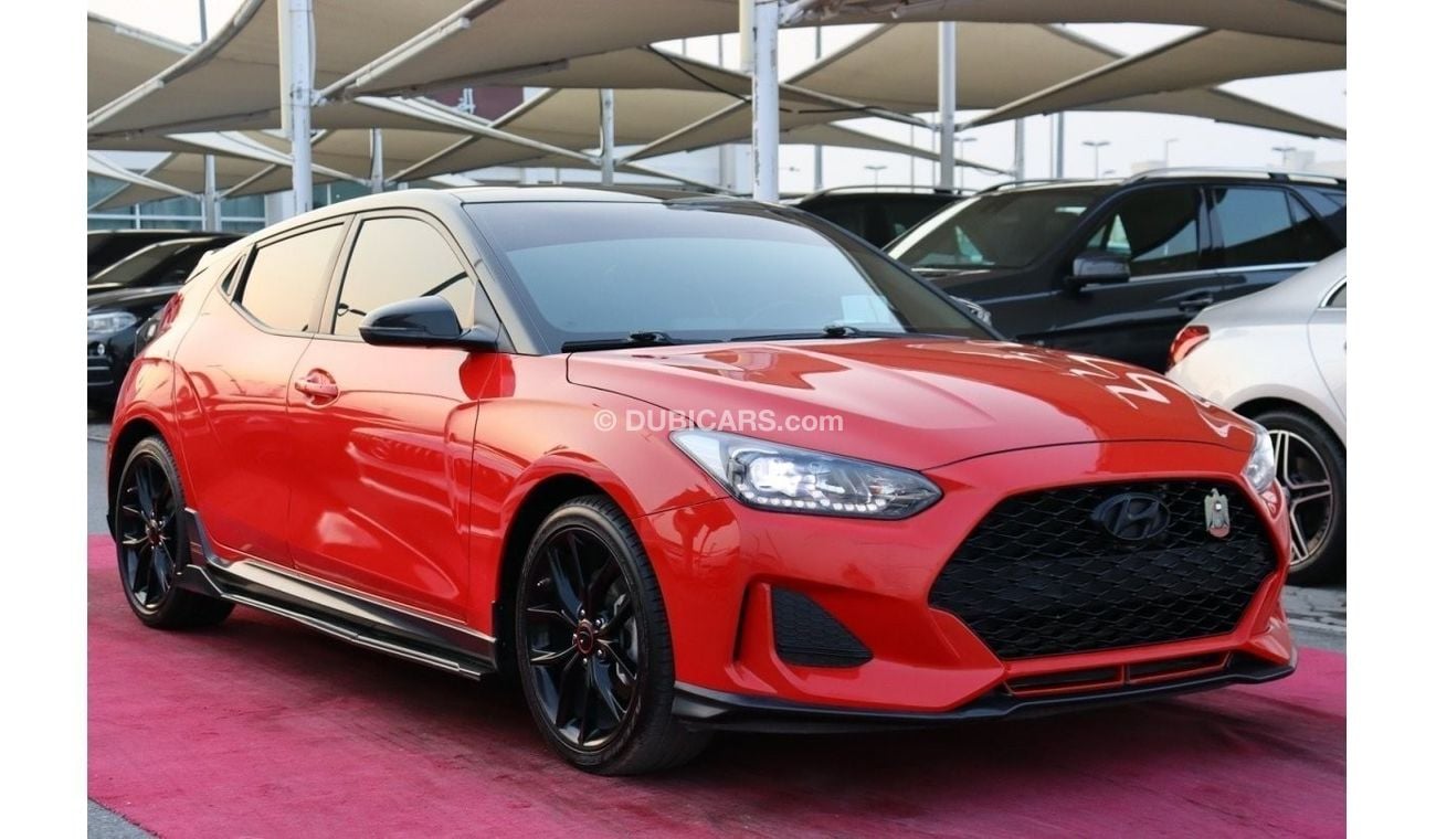 Hyundai Veloster Hyundai Veloster Sport Turbo / 2020 / GCC / 1.6T / Free Accident