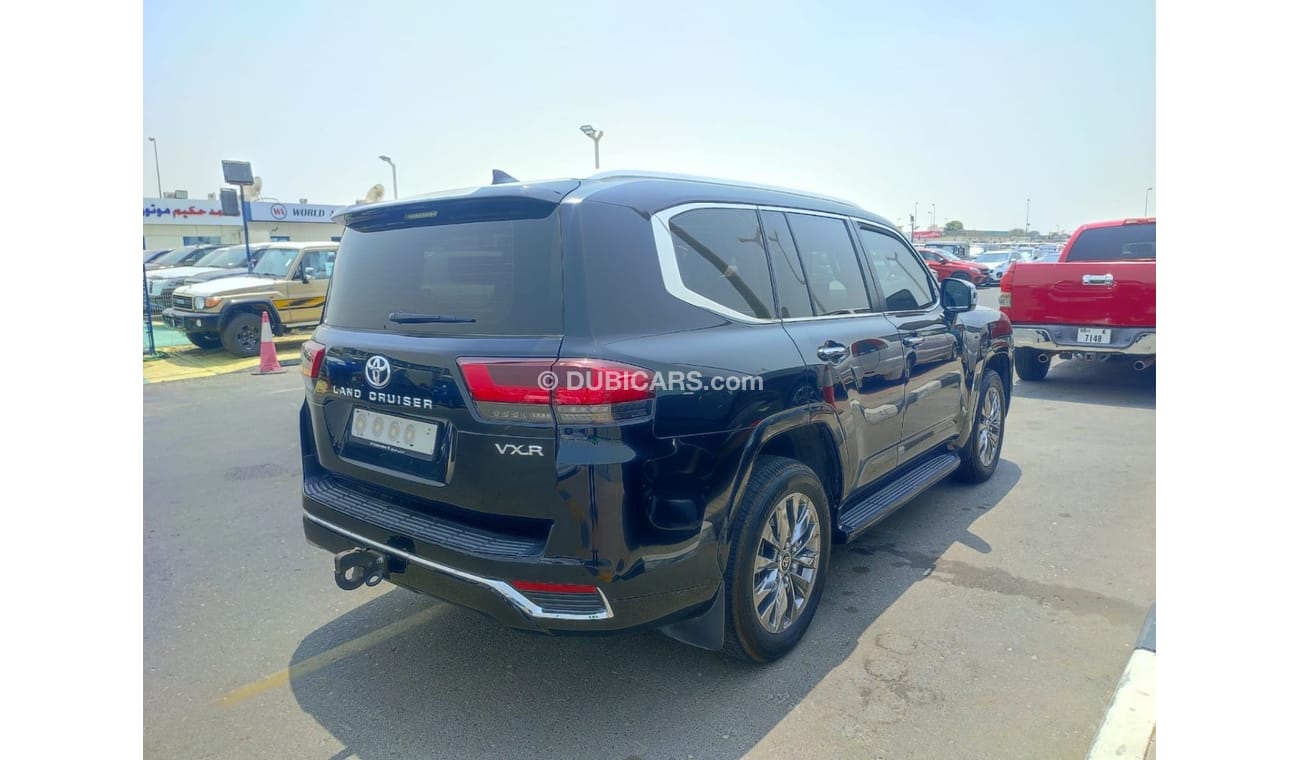 Toyota Land Cruiser Toyota LAND CRUISER VXR, 4.1L, , NEW SHAPE, FULL OPTION , Petrol, SUV, 4WD ||  GCC || MODEL 2022