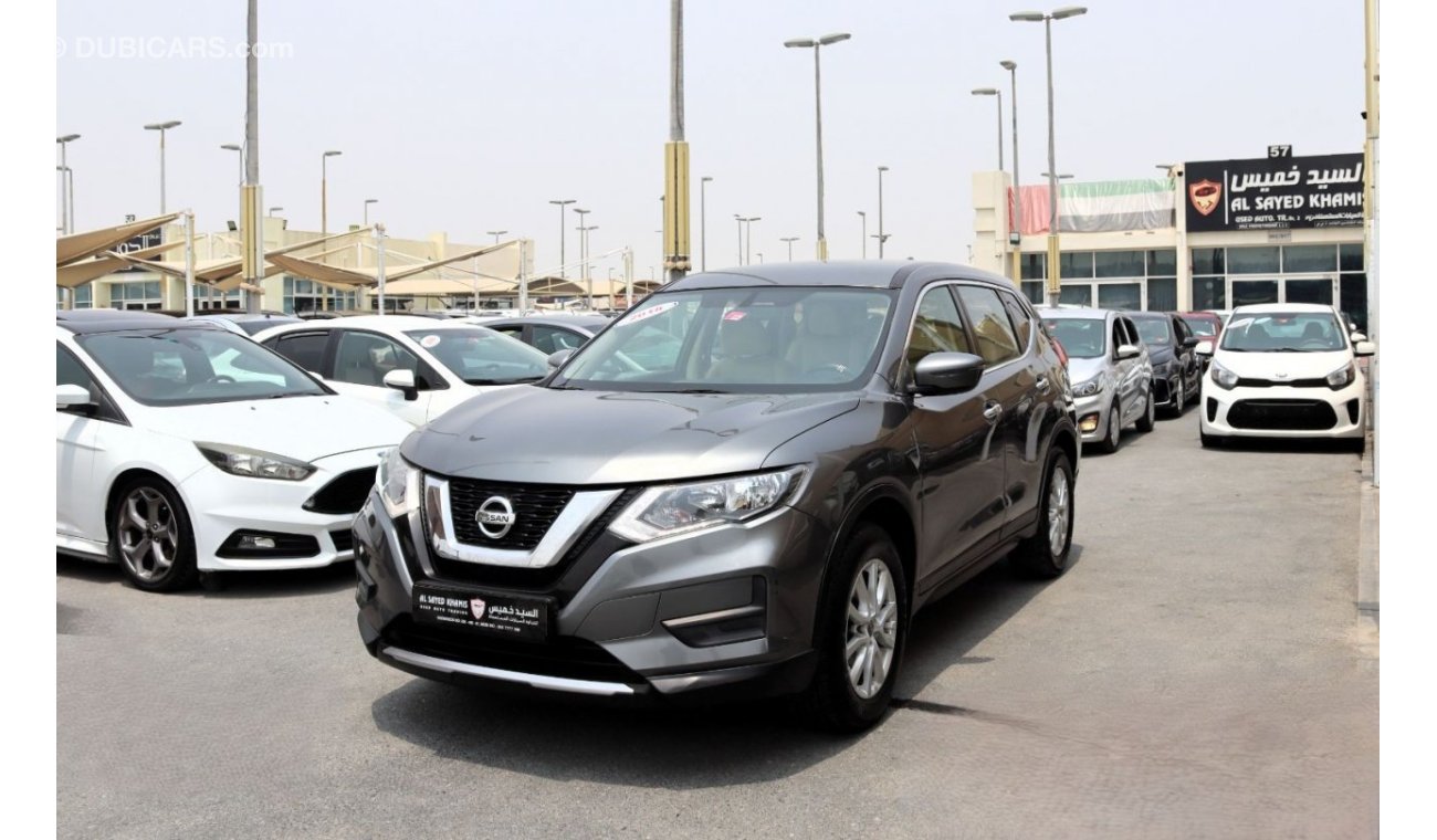 Nissan XTrail ACCICENTS FREE - GCC - PERFECT CONDITION INSIDE OUT - BASE