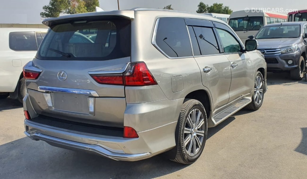 لكزس LX 570 RHD, DIESEL, AUTOMATIC, 5700CC 4X4 (EXPORT ONLY)