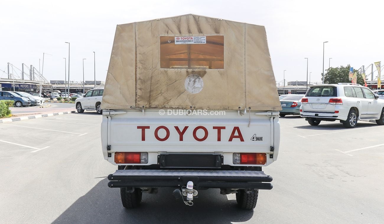 Toyota Land Cruiser Pick Up