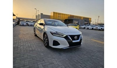 Nissan Maxima SV 2021 pearly white