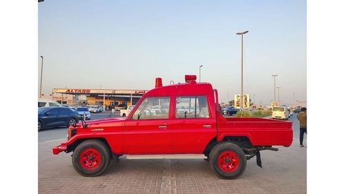 Toyota Land Cruiser Pick Up HZJ75-0016928 || LAND CRUISER Pick up) 1993	RED	4200	DIESEL	12854	RHD MANUAL || only export