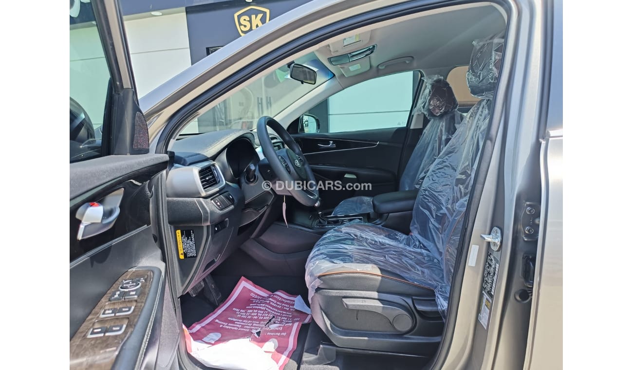 كيا سورينتو SORENTO / LEATHER SEATS / LOW MILEAE / DRIVE MODE / REAR CAMERA (LOT # 431372)