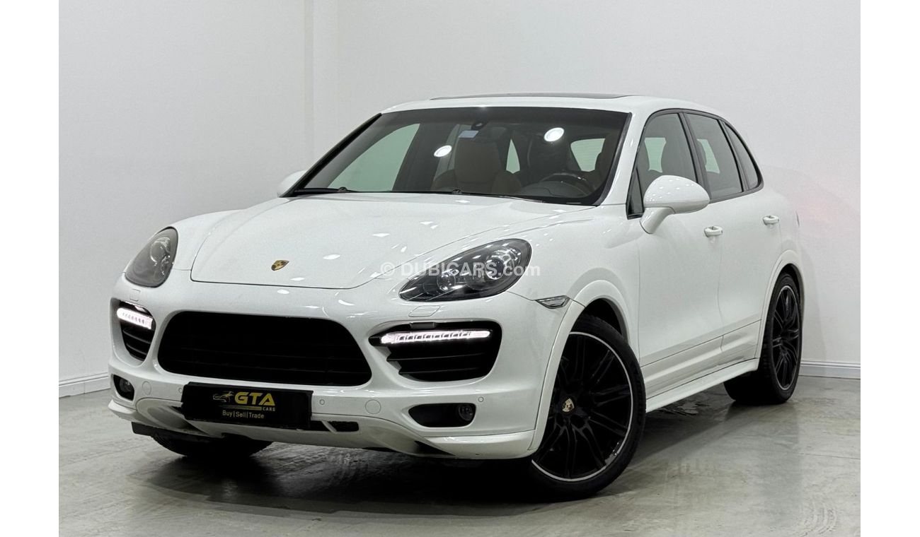 Porsche Cayenne GTS 4.8L 2013 Porsche Porsche Cayenne GTS, Full Service History, Excellent Condition, GCC