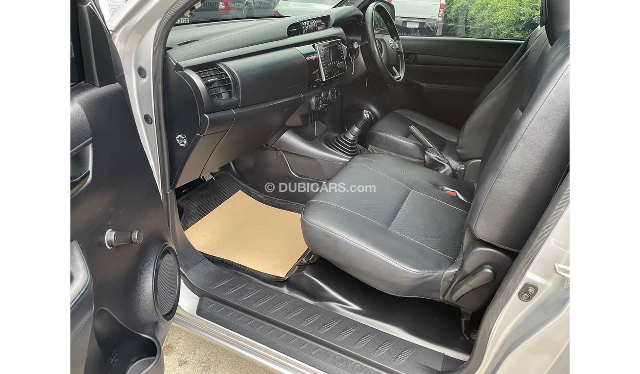 تويوتا هيلوكس Toyota Hilux Revo Single Cabin