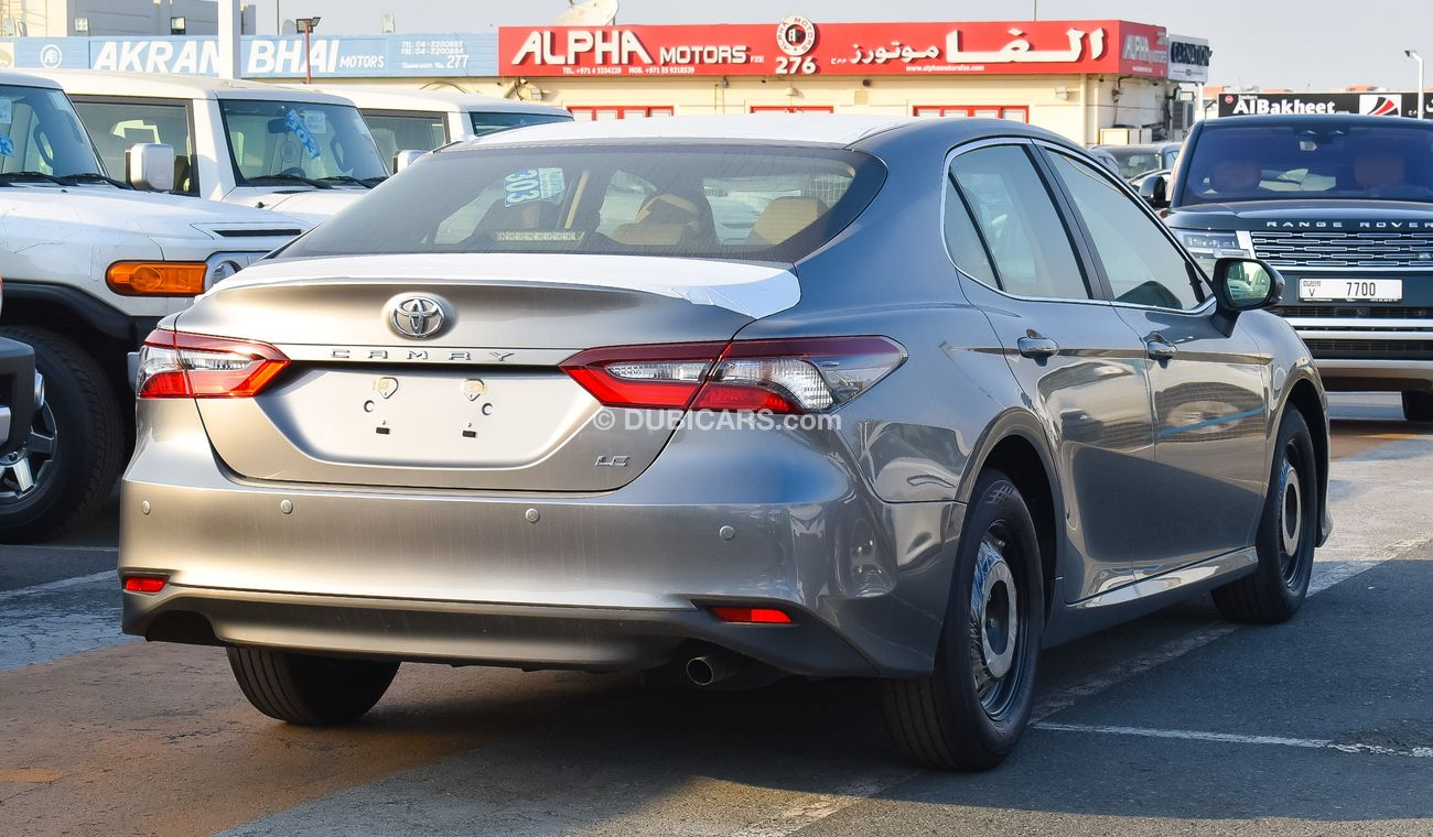 New Toyota Camry LE 2.5L 2023 for sale in Dubai - 591985