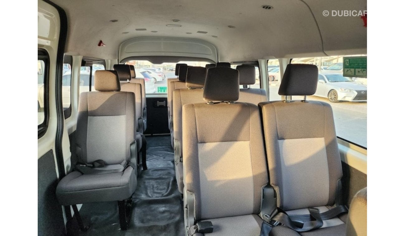 Toyota Hiace High Roof Van Hiace 2019 GLS Highroof Top Of The Range Very Clean Condition