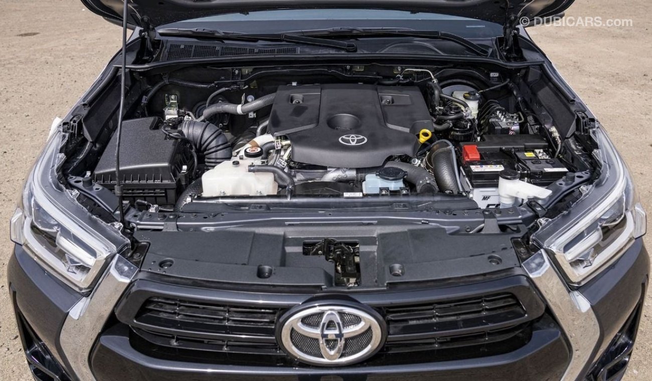 تويوتا هيلوكس Toyota Hilux Sr5 2.4L Diesel 2024 full option for export only