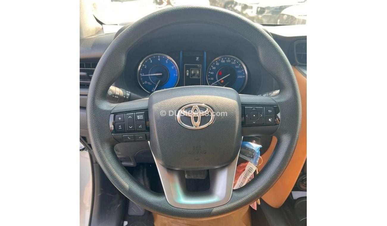 Toyota Fortuner 2.7 L , 4x2