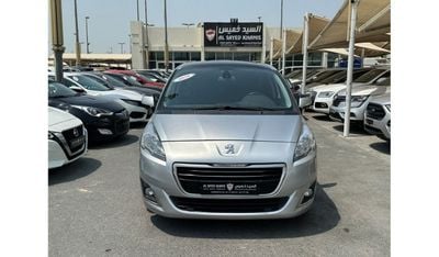 Peugeot 5008 Premium ACCIDENTS FREE - GCC - ORIGINAL PAINT - 1600 CC - PERFECT CONDITION INSIDE OUT