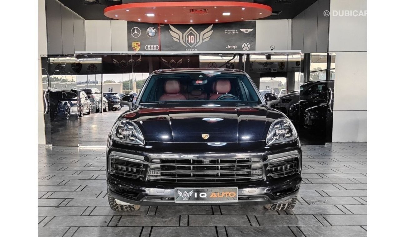 Porsche Cayenne S AED 3,999 P.M | 2019 CAYENNE S | PORSCHE WARRANTY | FSH | GCC | FULL PANORAMIC VIEW CHRONO PACKAGE