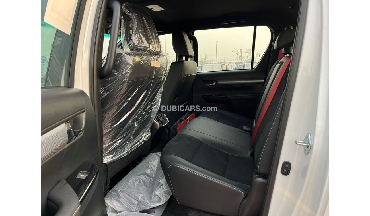 تويوتا هيلوكس HILUX GR SPORT 2.8L DSL