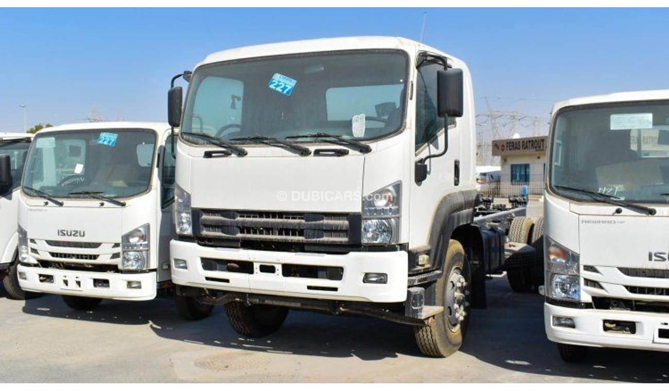 Isuzu NPR 7 ton