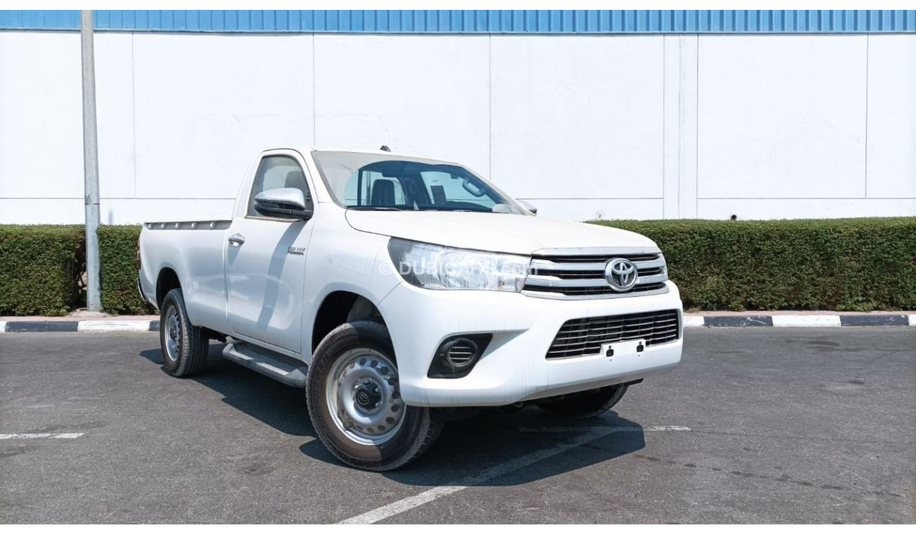 Toyota Hilux SINGLE CABIN DIESEL 2.4 LTR  MANUAL 4/4 POWER WINDOW CENTER LOCK WIHT REMOTE ,