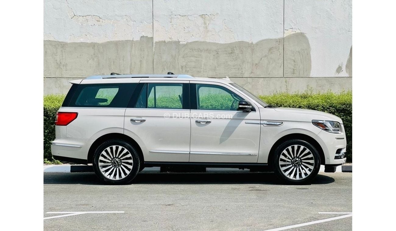 لينكولن نافيجاتور LINCOLN NAVIGATOR | RESERVE | GCC SPECS | YEAR 2019 |  SERVICE HISTORTY | FLEXIBLE DOWN PAYMENT EMI