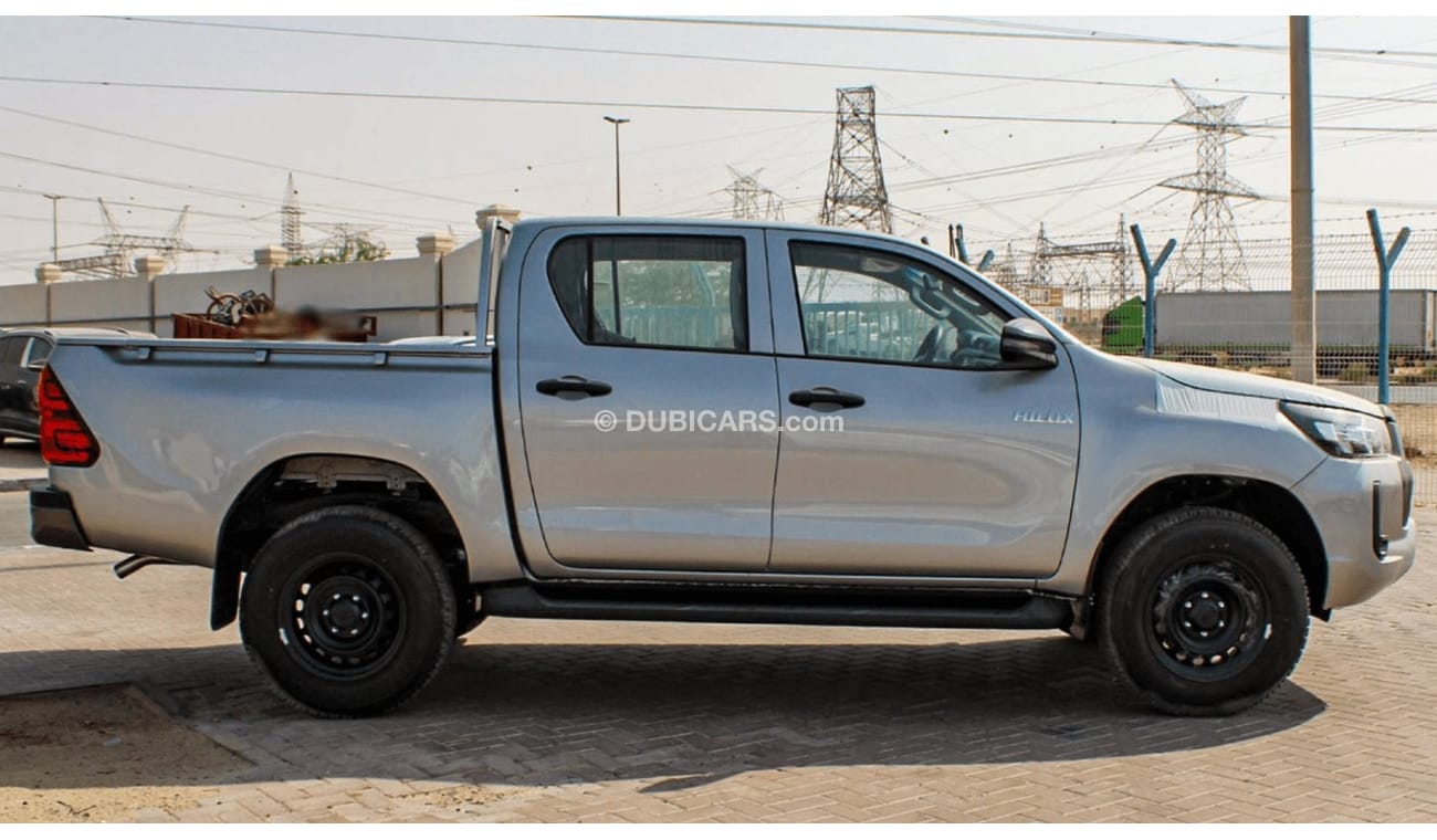 تويوتا هيلوكس HILUX 2.4L MT DIESEL