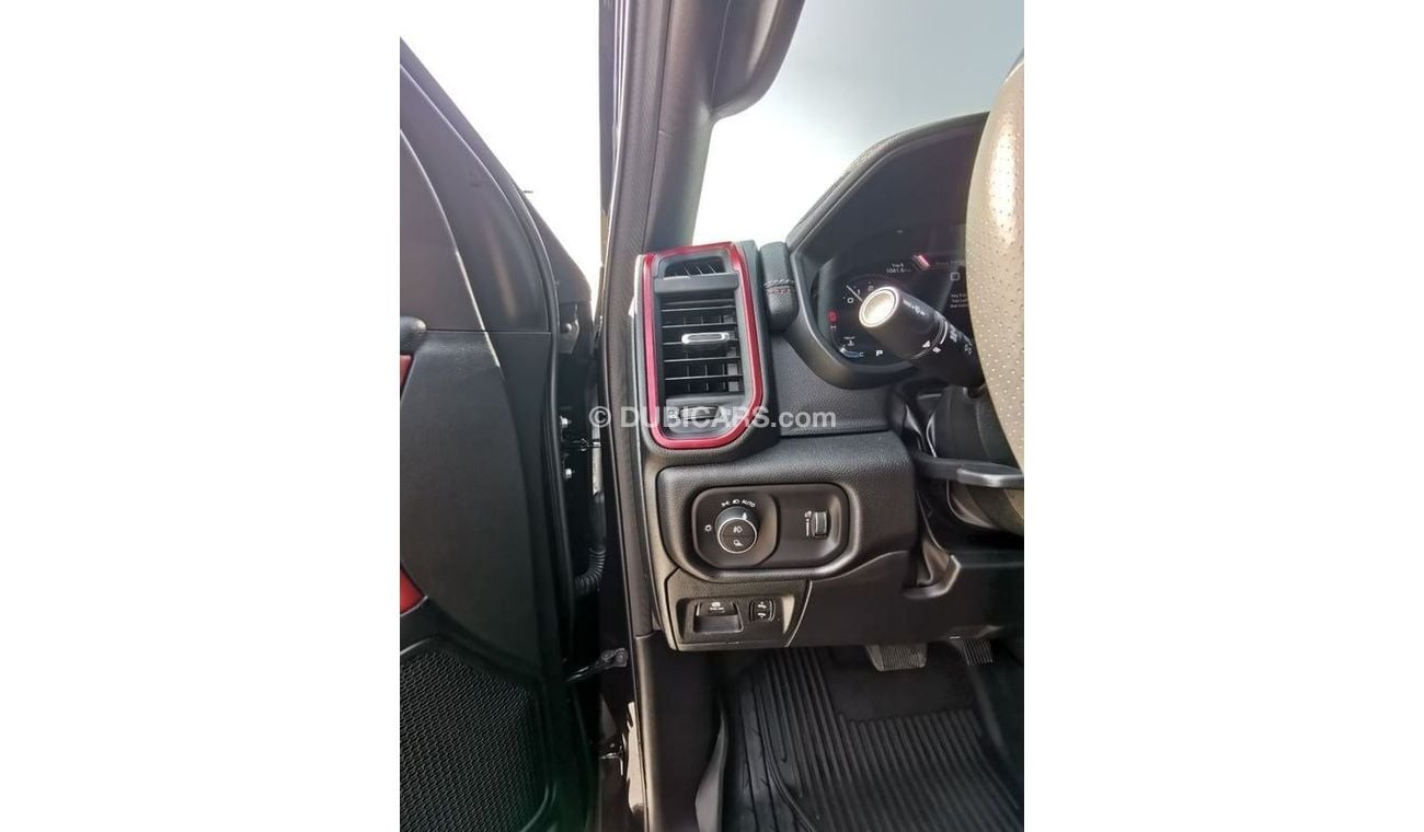 Dodge Ram Van Dodge RAM Rebel - 2023- Black