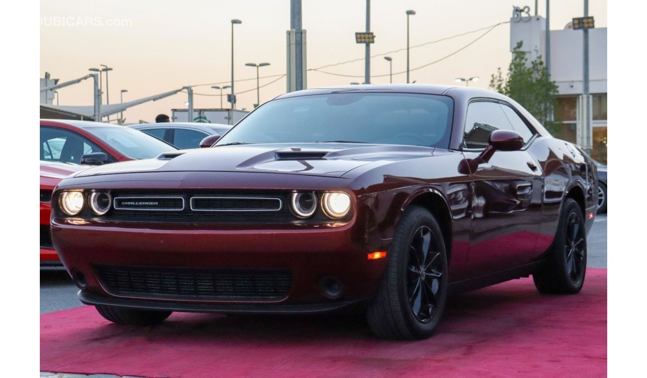 Dodge Challenger Dodge Challenger SXT / 2022 / USA / Only 29,000Mi