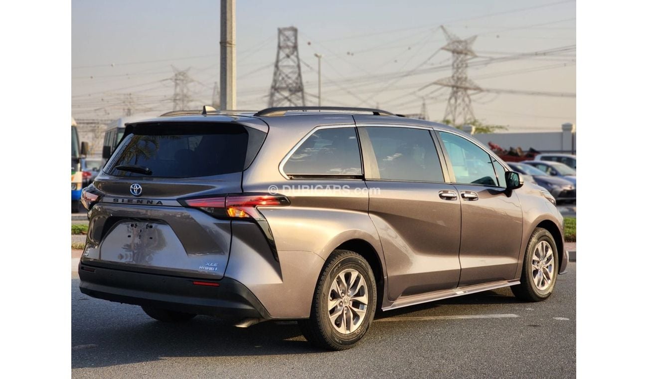 Used TOYOTA SIENNA HYBRID FULL OPTION 2021 MODEL 2021 for sale in Dubai ...