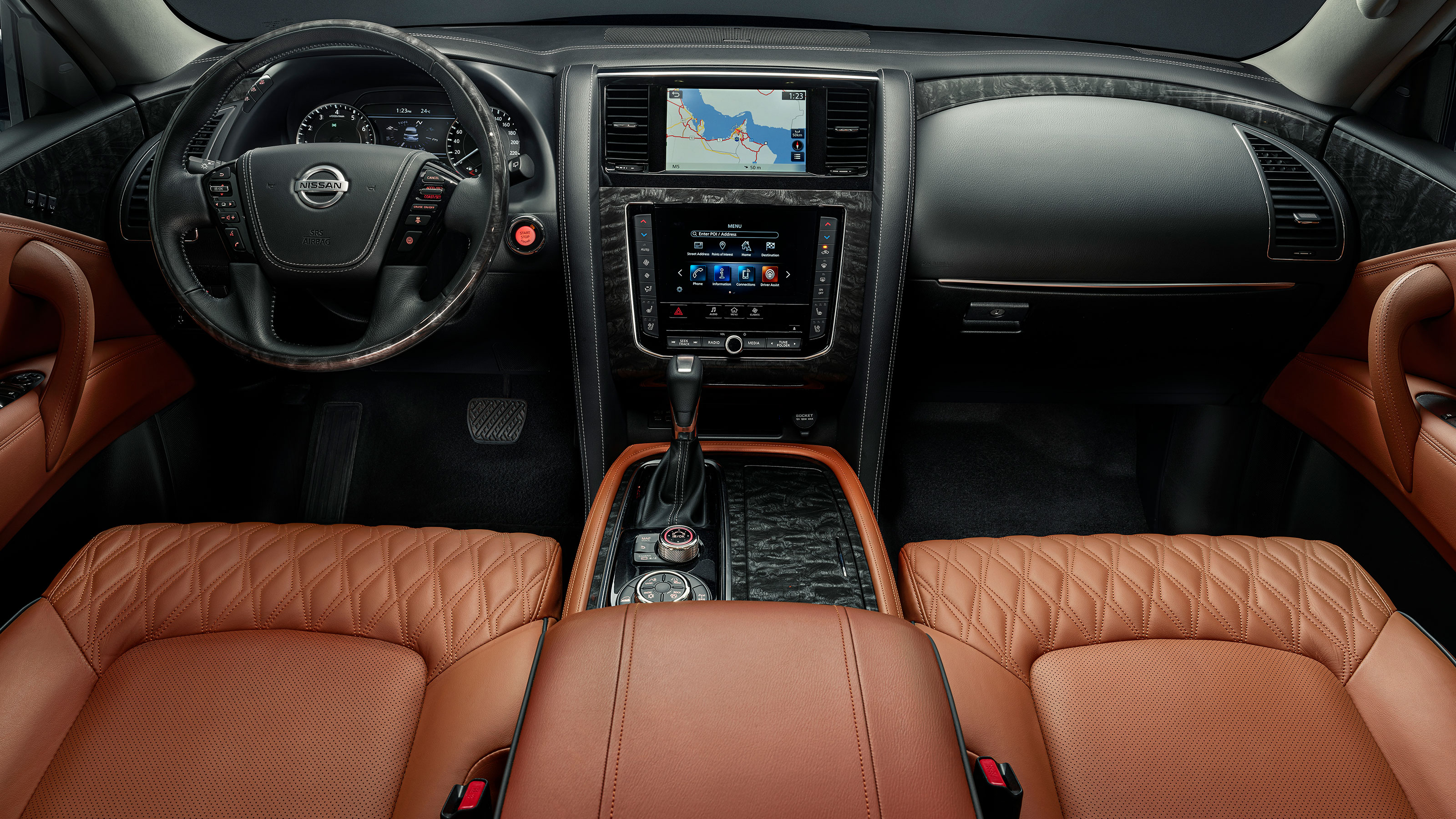 Nissan Patrol interior - Cockpit