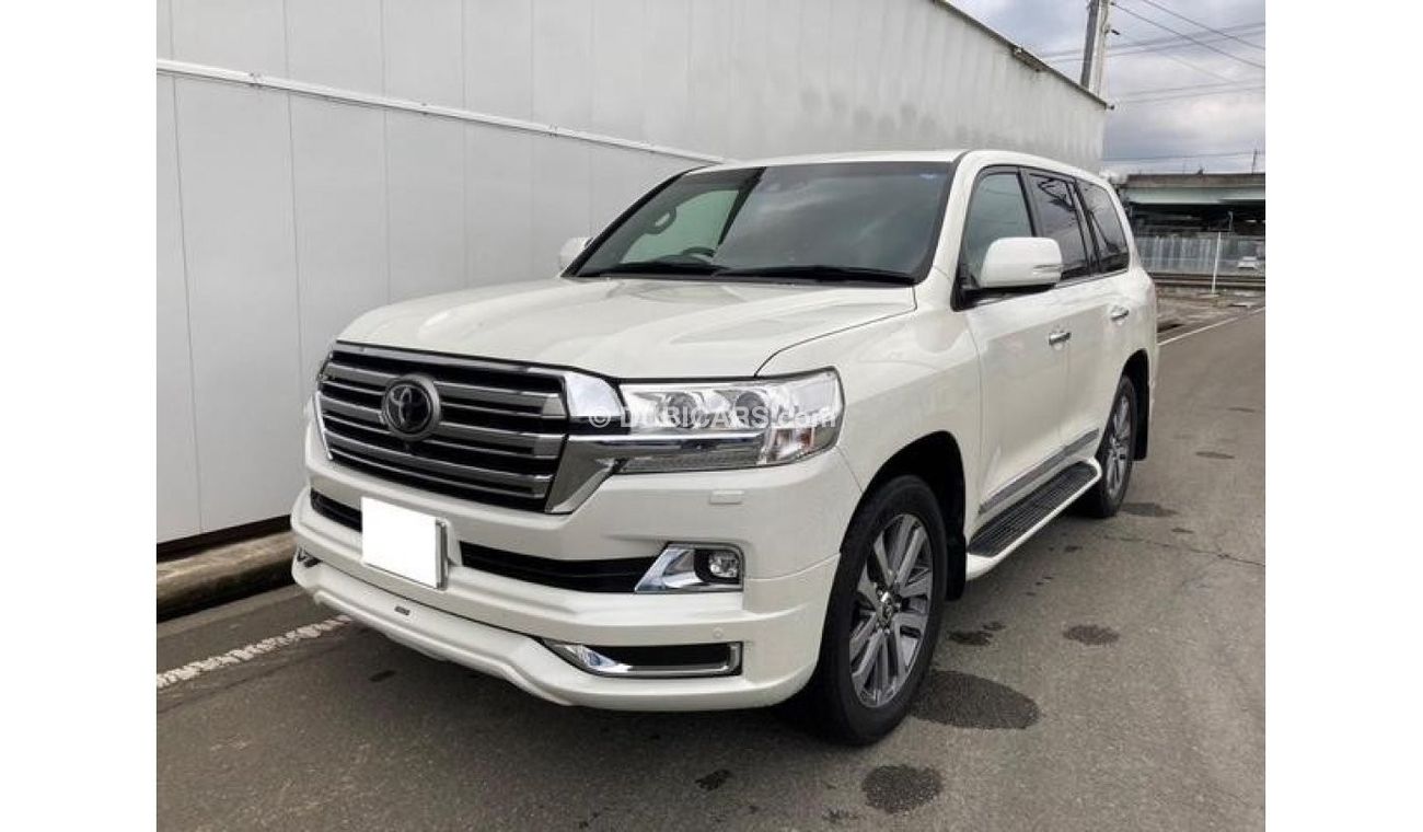 Used Toyota Land Cruiser 2016 for sale in Dubai - 654604