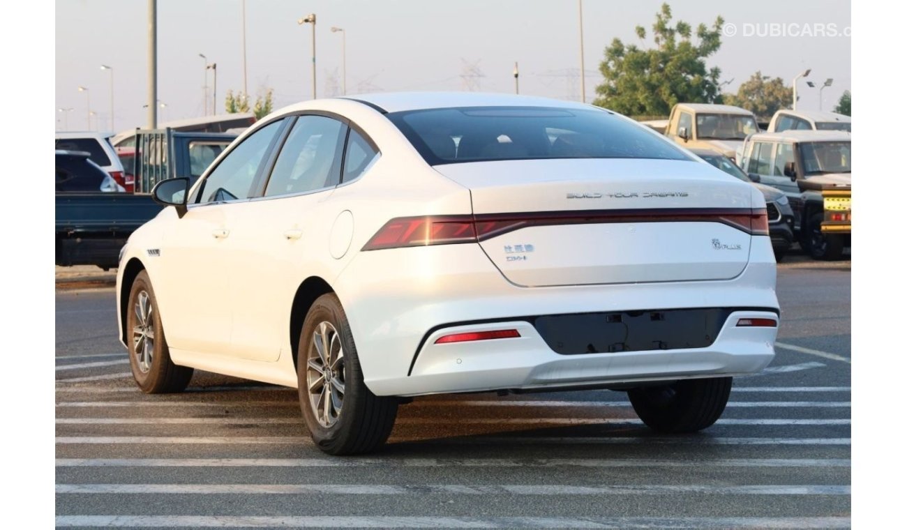 بي واي دي QIN PLUS BYD QIN PLUS 2024 1.5L هجين 2024