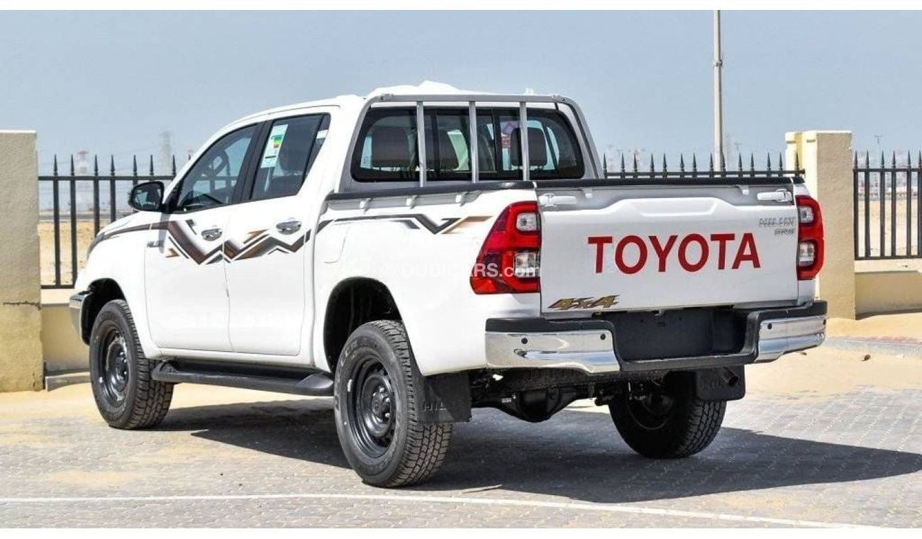 Toyota Hilux TOYOTA HILUX  SR5 DC 2.8L MT 4X4 (DIESEL) MY24