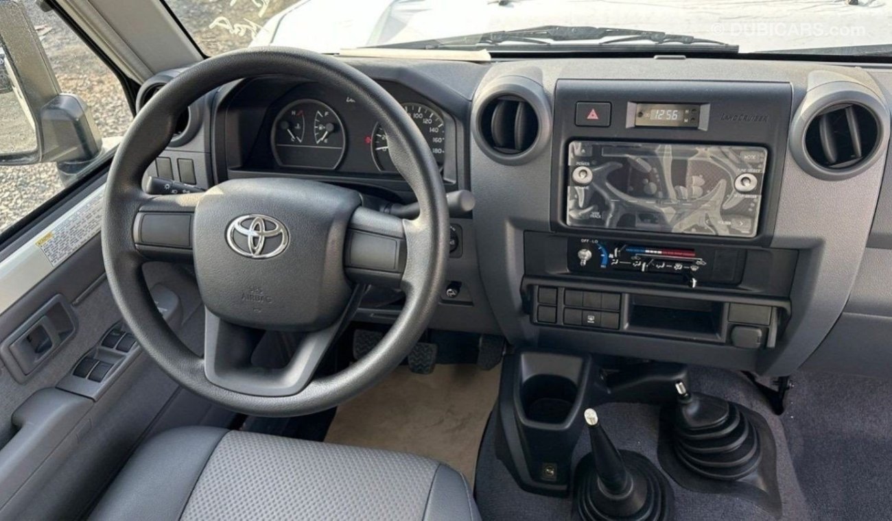 تويوتا لاند كروزر هارد توب TOYOTA LAND CRUISER LC76 HARDTOP 4.2 DIESEL 2024 V6