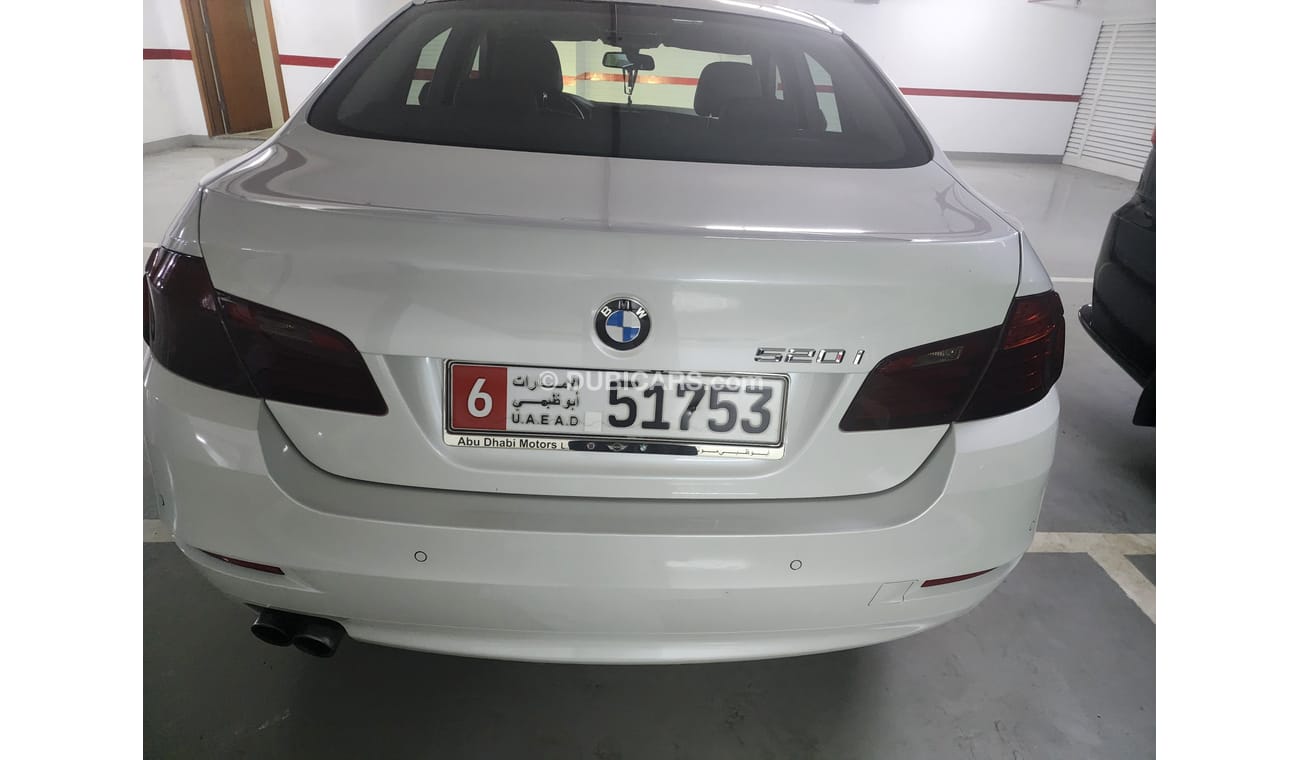 BMW 520i