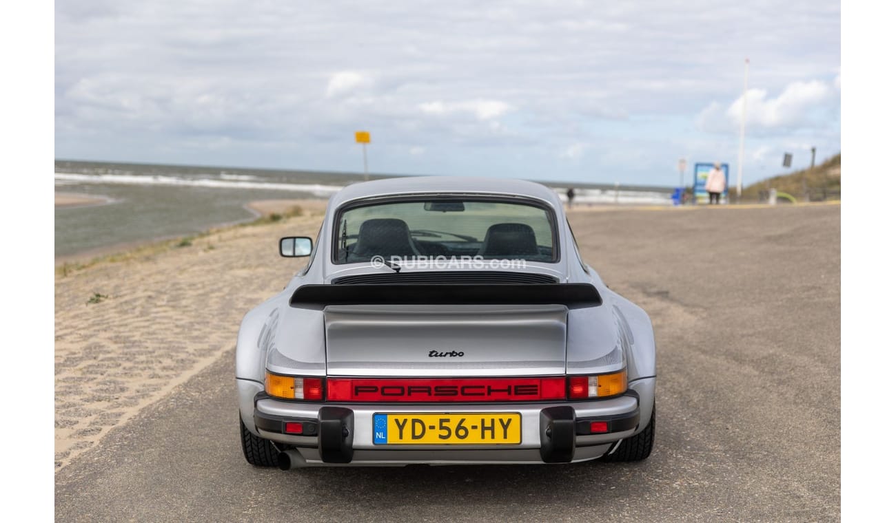 Porsche 930 911 / 930 Turbo