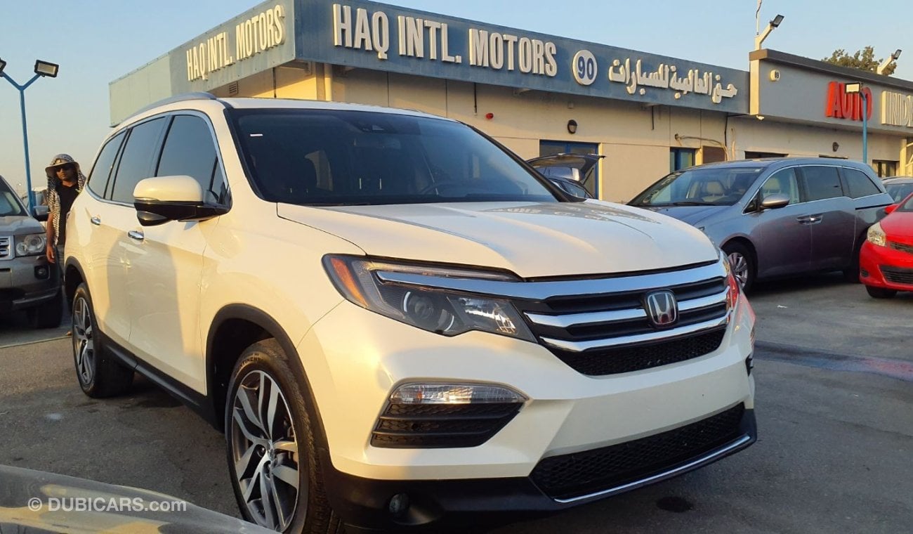 Honda Pilot Touring HONDA PILOT AWD 2018