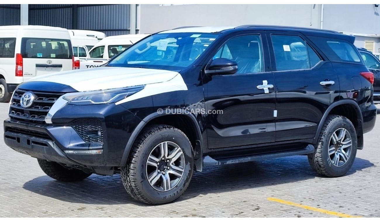 تويوتا فورتونر Toyota Fortuner 2.4L Diesel  4x4 AT 2023