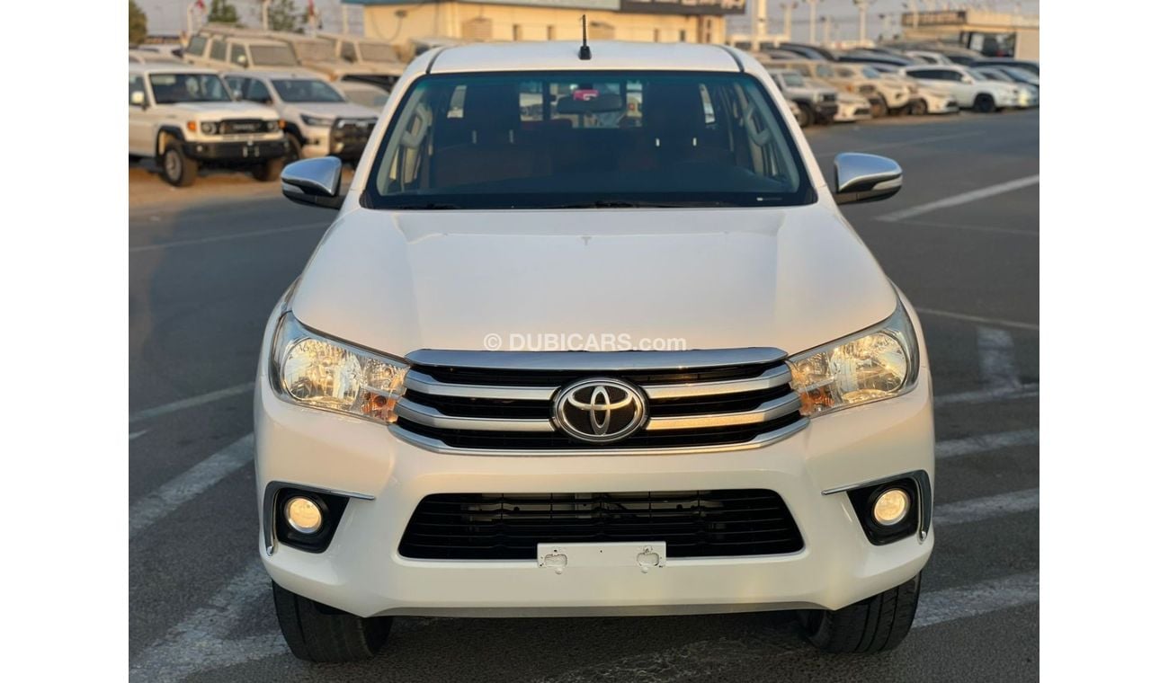 Toyota Hilux 2017 Toyota Hilux GLX 2.7L V4 - AWD 4x4 - Full Option SR5 Edition Rear CAM / AC - Rims With Side Ste