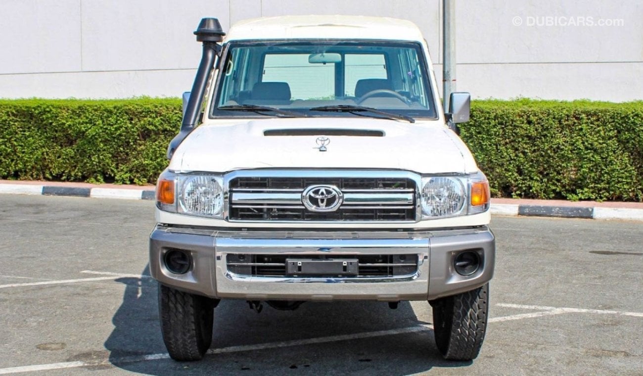 Toyota Land Cruiser Hard Top TOYOTA LAND CRUISER 78 4.5L T DSL - E MT