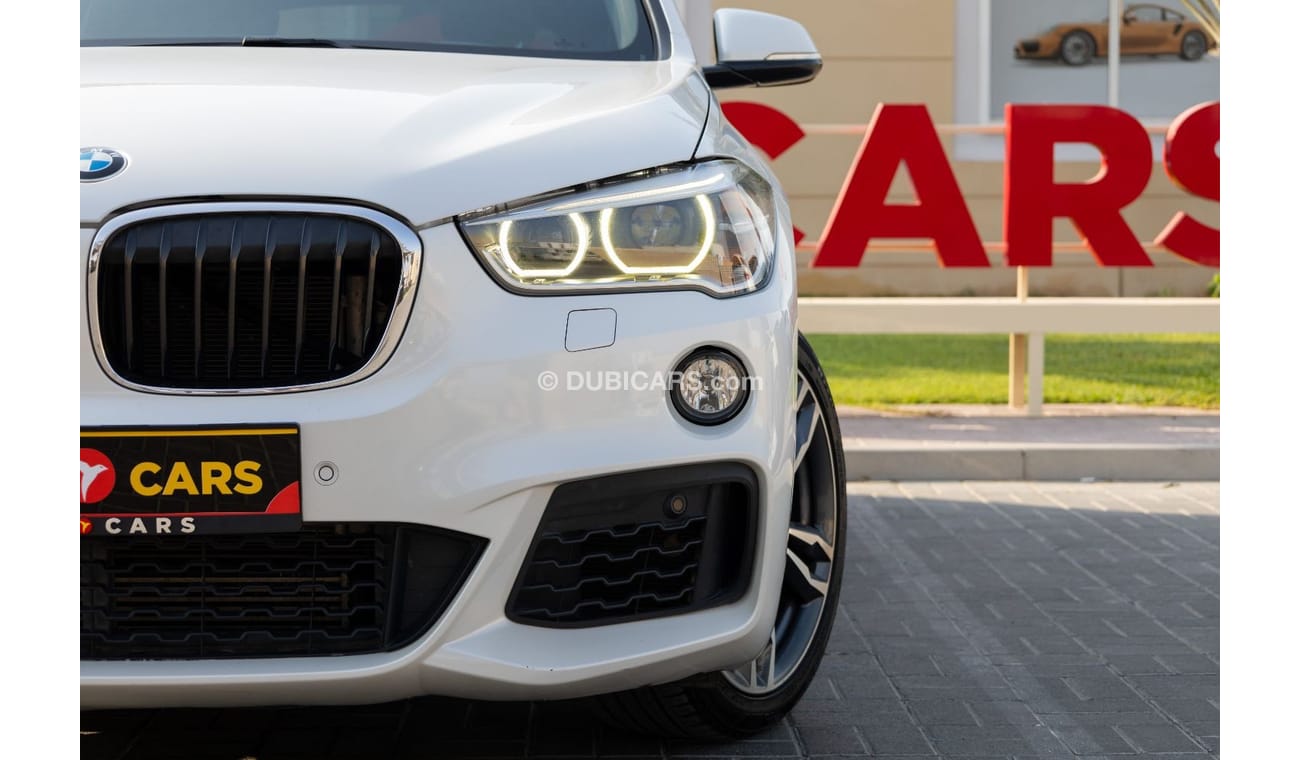 بي أم دبليو X1 sDrive 20i M Sport 2.0L BMW X1 sDrive20i M-Sport 2018 GCC under Warranty with Flexible Down-Payment.