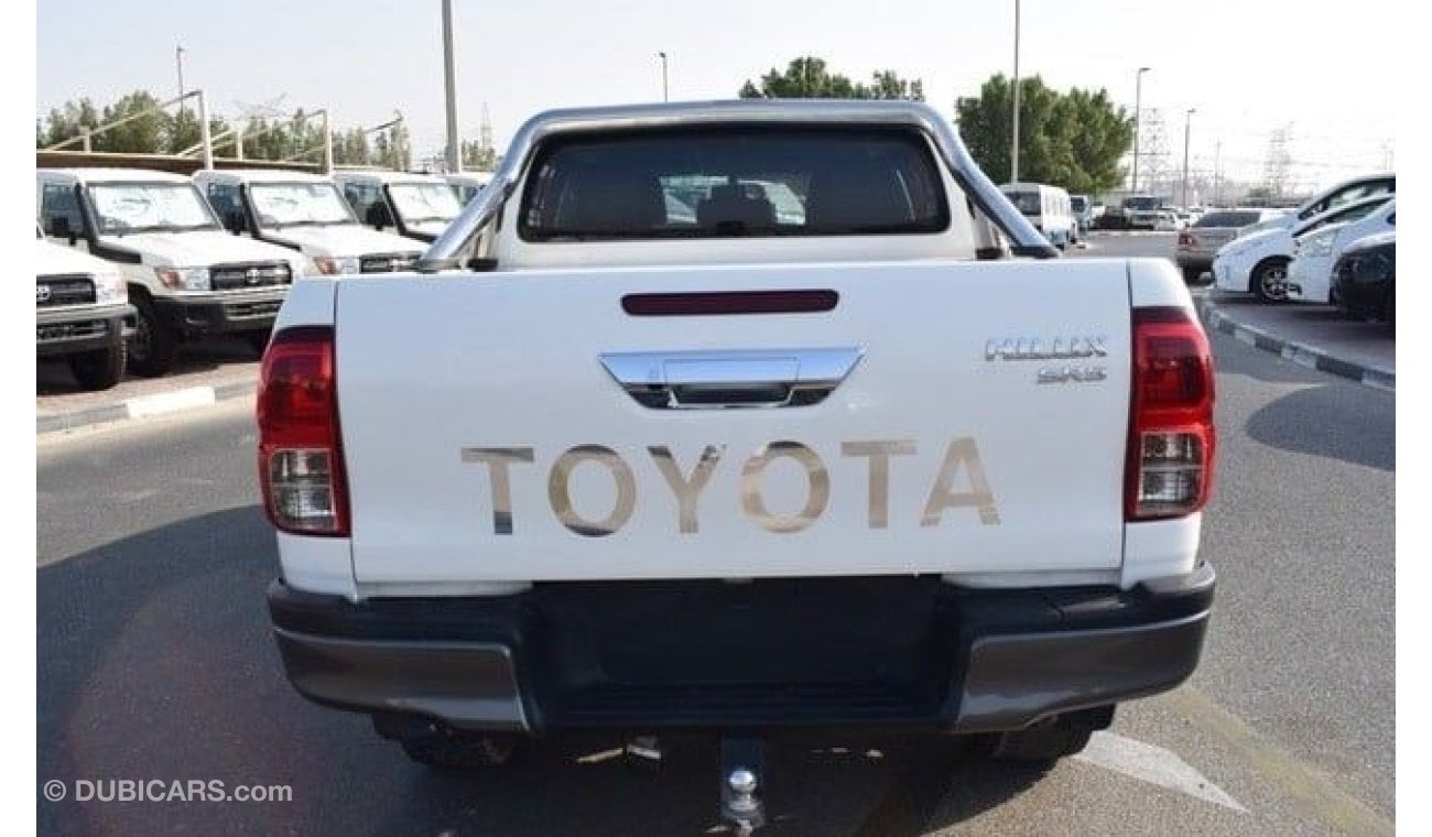 تويوتا هيلوكس TOYOTA HILUX DOUBLE CABIN SR5 D4D