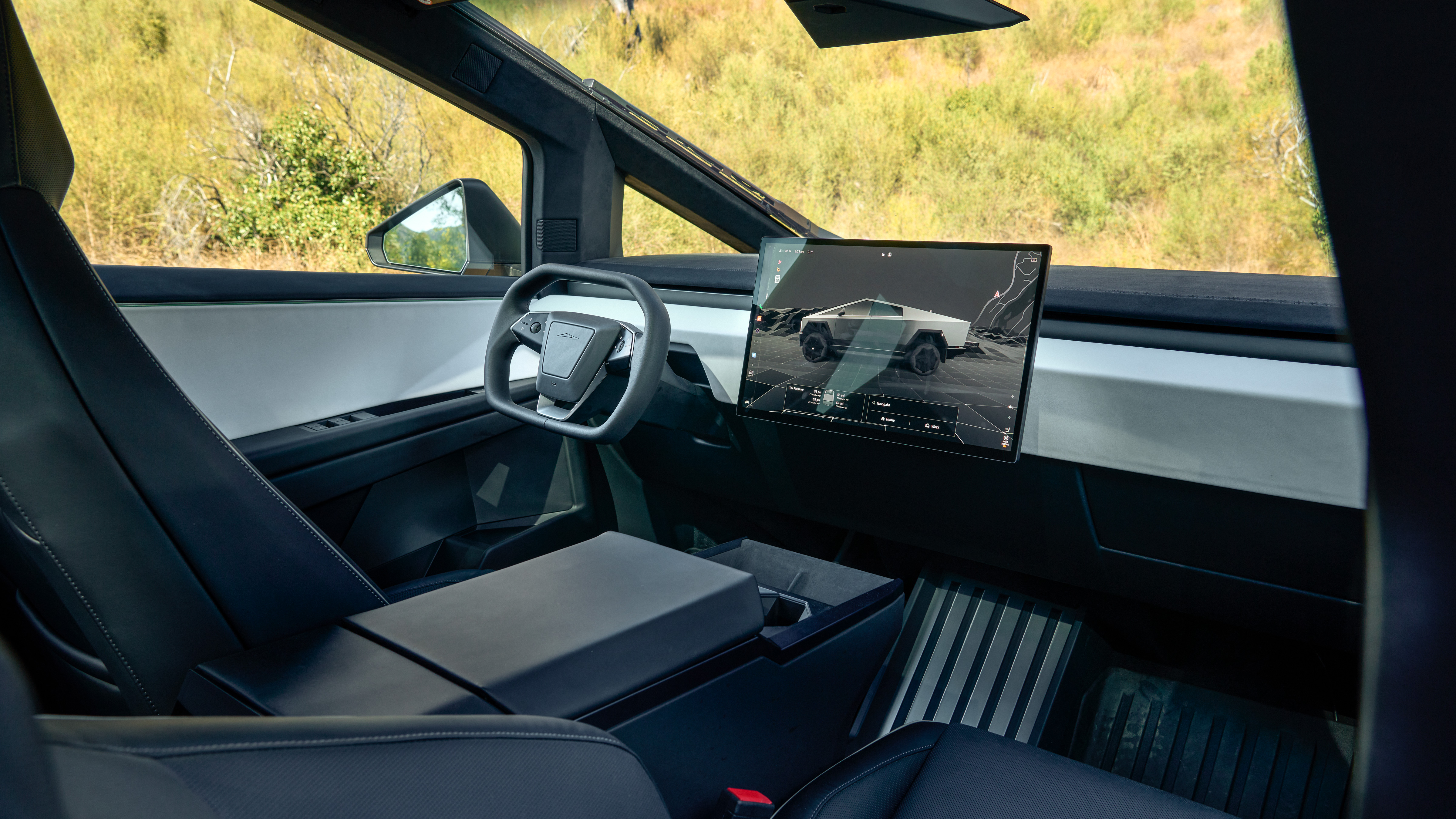 Tesla Cybertruck interior - Cockpit