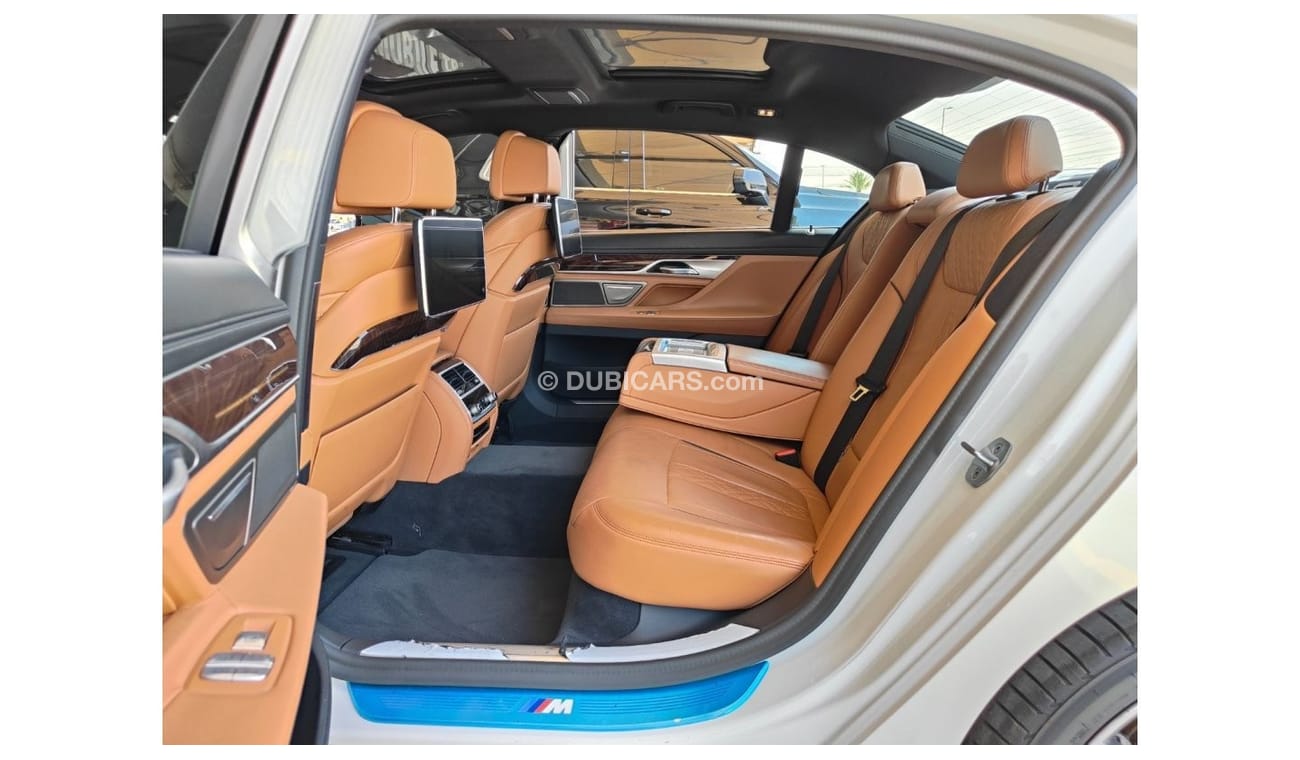 BMW 730Li AED 3,300 P.M | 2021 BMW 730Li M SPORT | PREMIUM WARRANTY GCC | FULLY LOADED