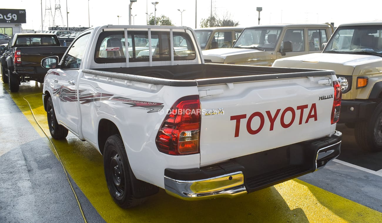 Toyota Hilux GLX 2.7L RWD