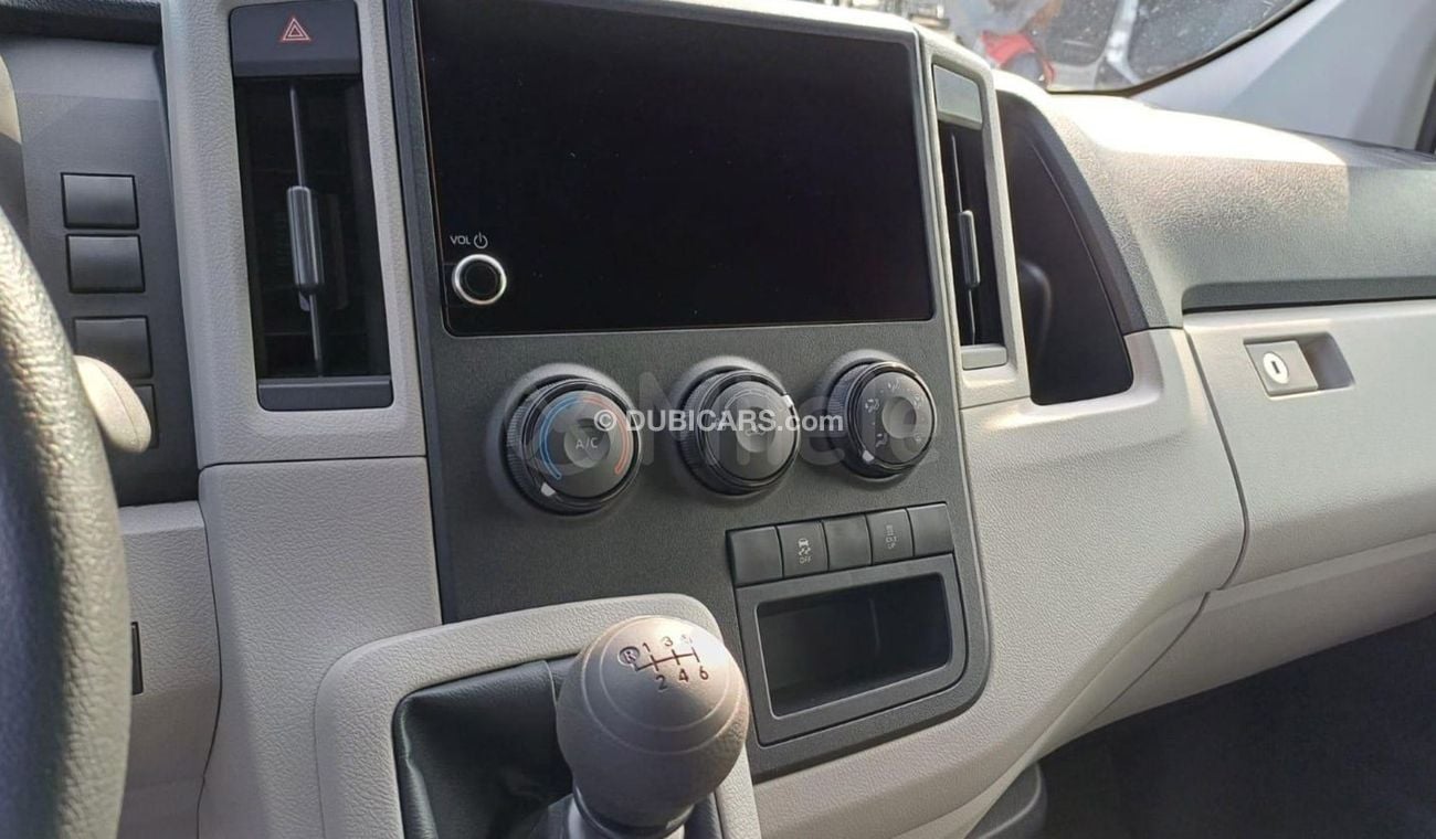 Toyota Hiace HR CARGO VAN 2.8L DIESEL: NEW SHAPE, REAR CAMERA, POWER WINDOWS, CENTRAL LOCK