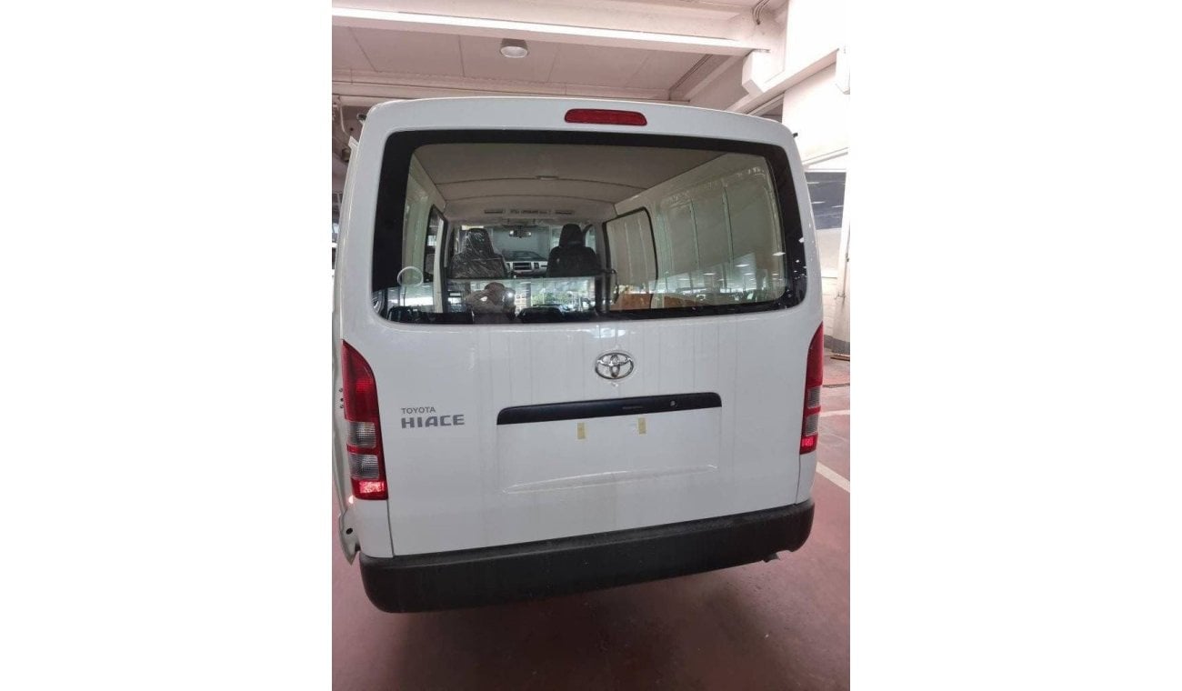 تويوتا هاياس Toyota Hiace GLS STD Roof, Panel Van, 2.5L Diesel, M/T, MY24 2.5L Diesel 2024