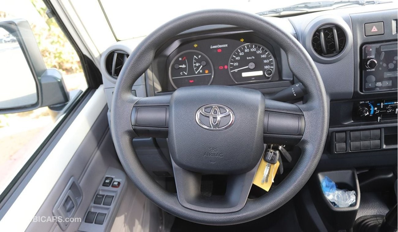 تويوتا لاند كروزر بيك آب 2024YM Toyota LC 79 Double Cabin 4.2L Diesel Engine With power Window, AC With Heater